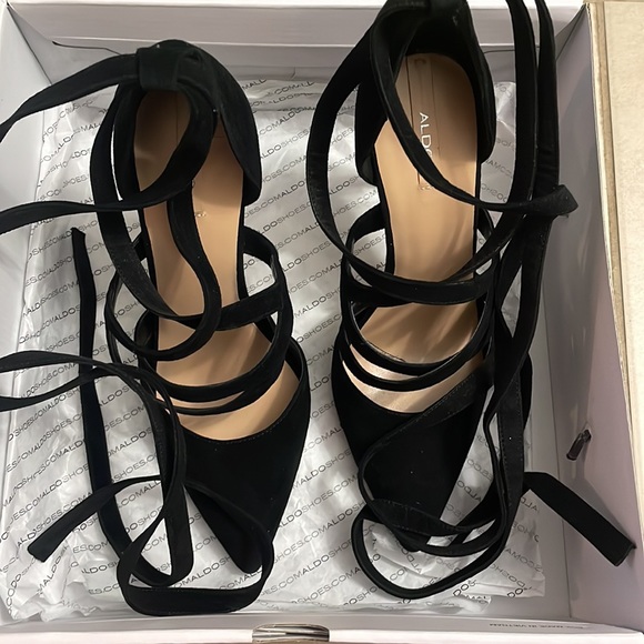 Black Aldo Strap Heels - Picture 2 of 5
